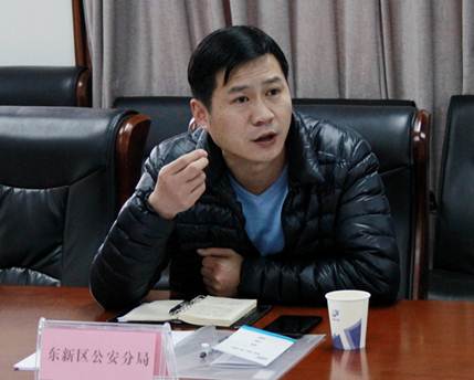 说明: 。。